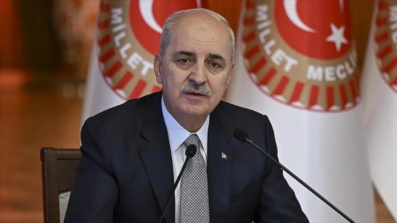 Kurtulmuş: Yeni anayasa kararlı bir şekilde gündeme alınmalı