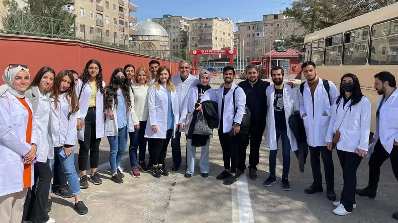Diyarbakır’ın tarım teknikerleri DÜ’den mezun oldu