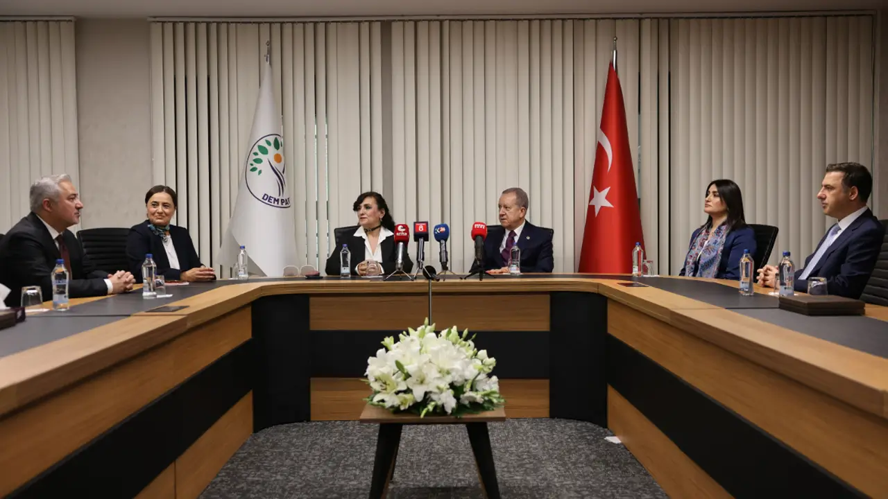 MHP- DEM bayramlaşmasının gündemi süreç oldu