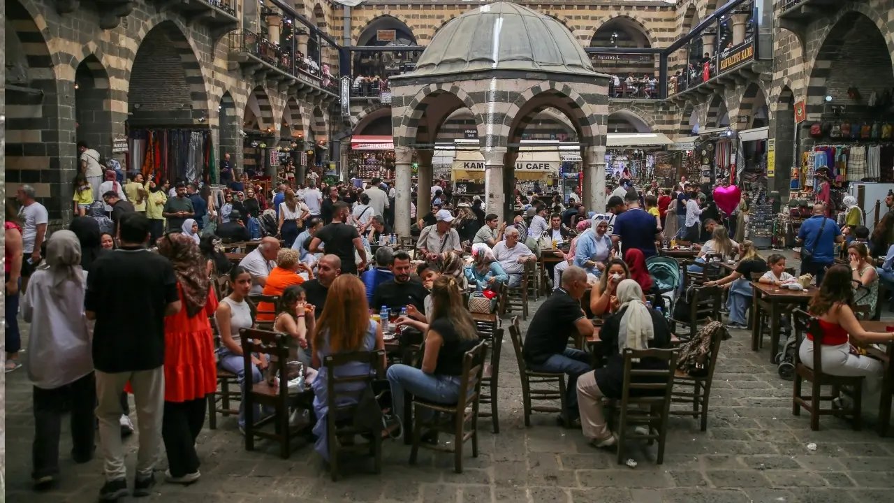 Diyarbakır ilk kez bu kadar yoğun görüntülendi