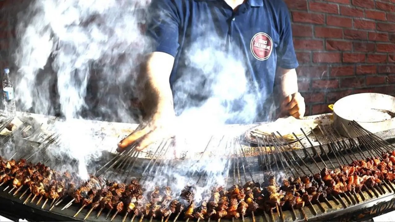 Diyarbakır’da ilk durak ciğerciler: Bir işletmede 30 ton tüketildi
