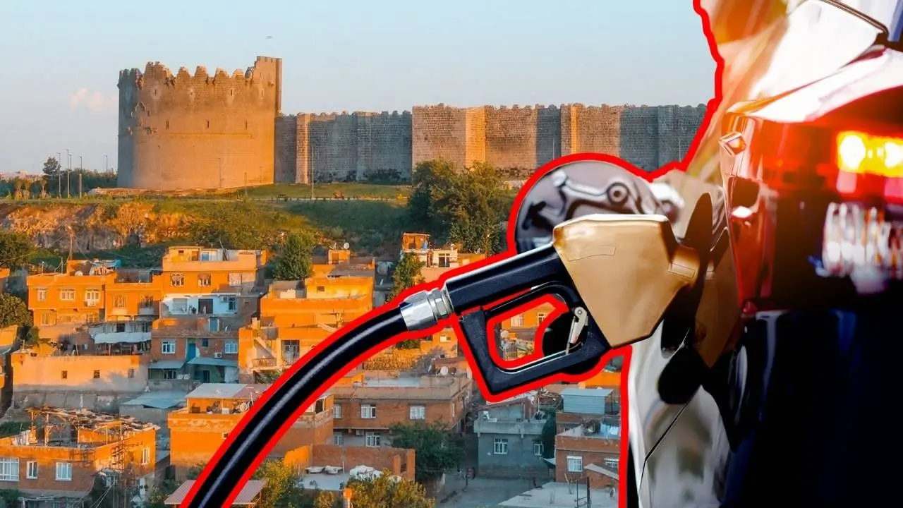 Akaryakıta üçlü indirim geldi: Yarın zam var