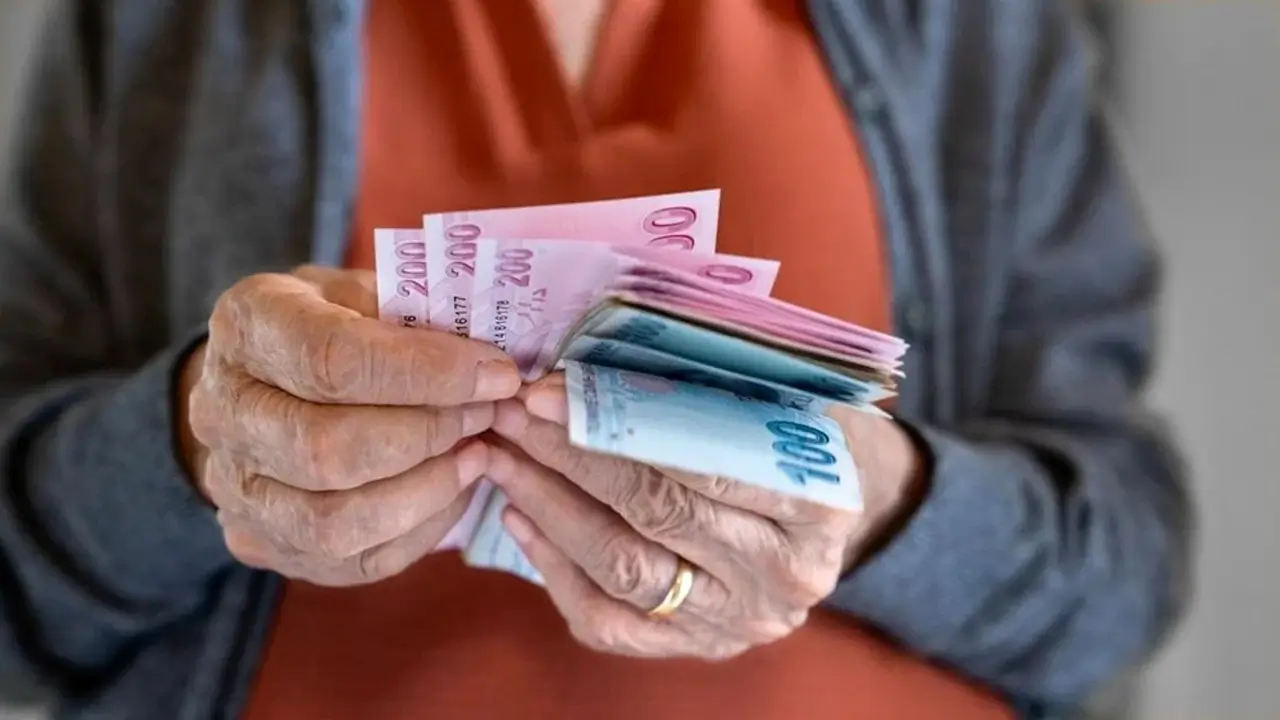 Memur, işçi ve emeklilerin maaş zammı için kritik tarih belli oldu