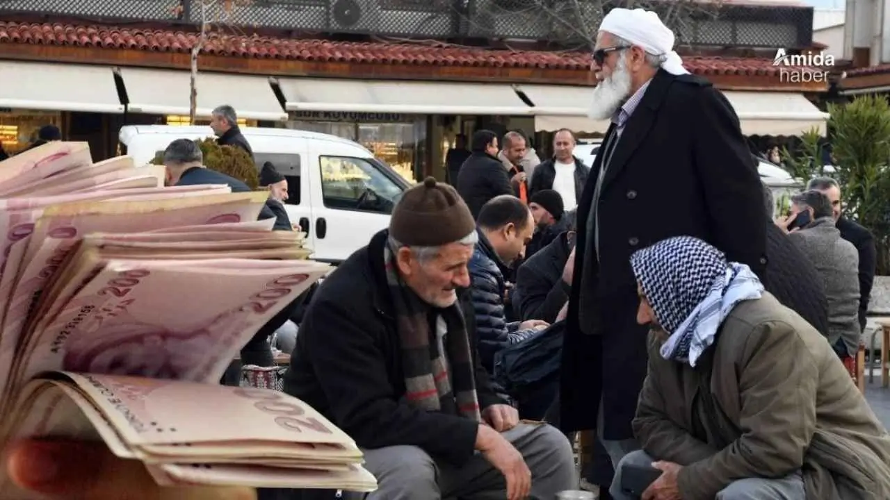 Emekli ve memurlara müjde: Zam oranı netleşti