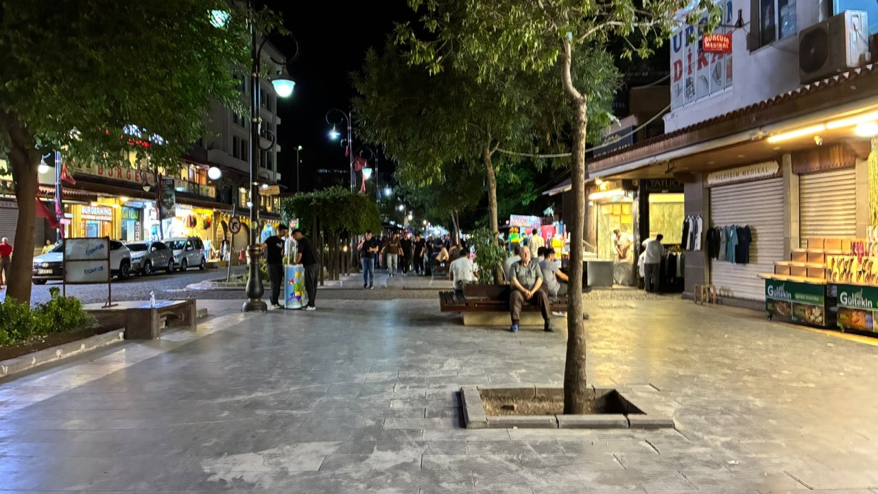 Diyarbakır'da zabıta mesaisi işe yaradı: Kaldırıml