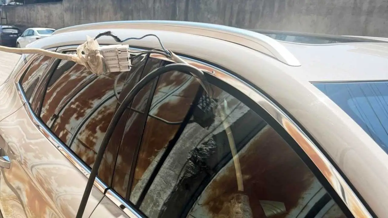Şanlıurfa’da kaçak elektrikle araç şarj istasyonu 