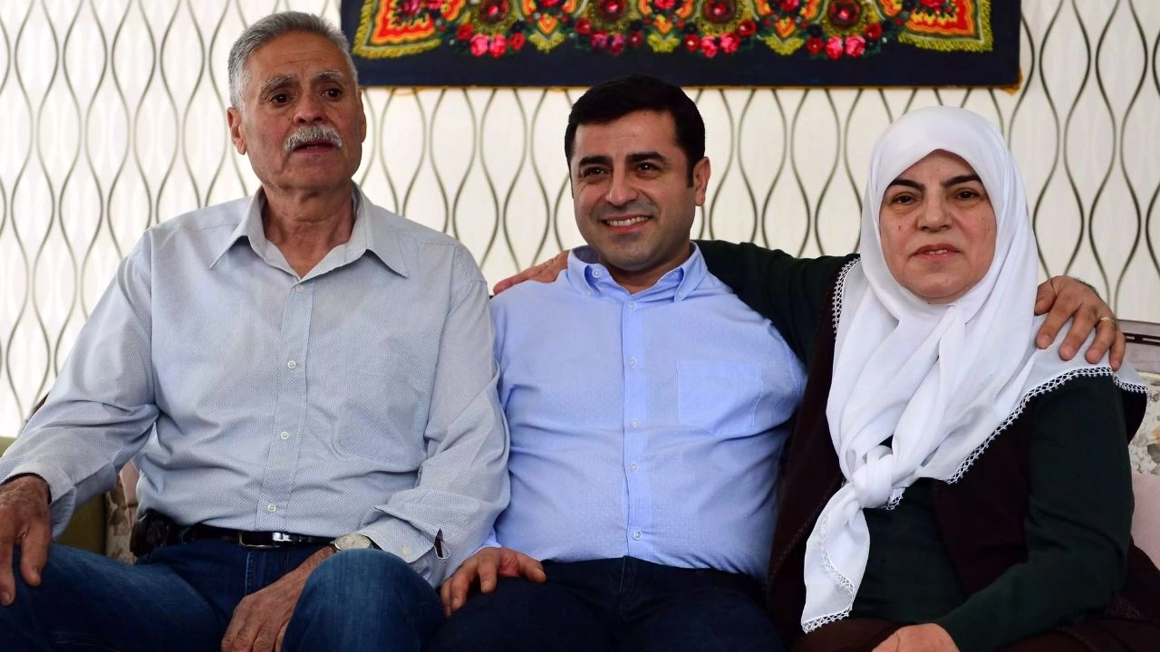 Demirtaş’tan Diyarbakır açıklaması: Aynı ‘jest’ tutuklandığımda da yapılmıştı