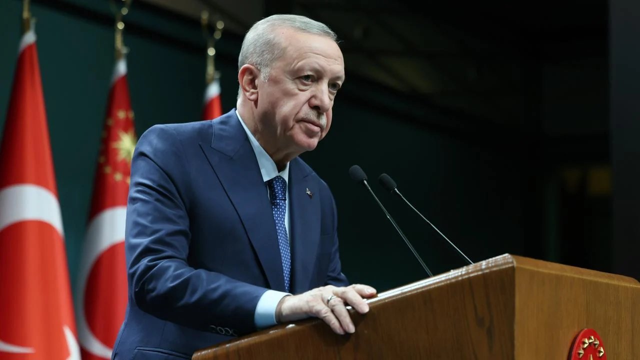 Erdoğan'dan muhalefete: Gidin koltuk peşinde koşun