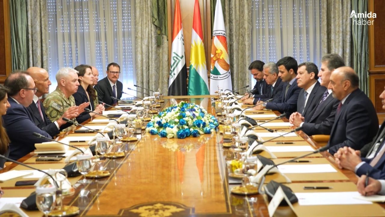 Barzani, Tom Barrack ve Mazlum Abdi aynı masada