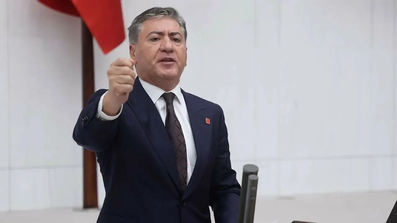 Murat Emir: Hani birlikte adalet yürüyüşü yapmıştık?