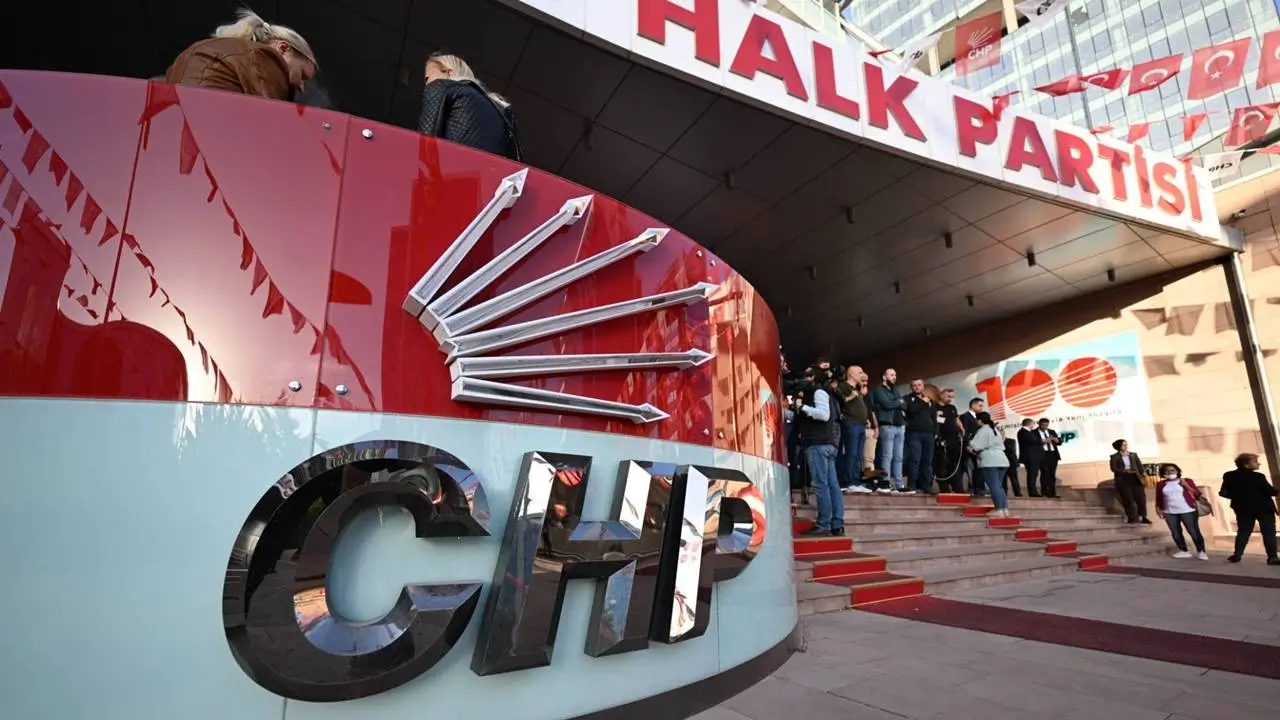 CHP’den istifa eden başkanın yeni adresi belli oldu