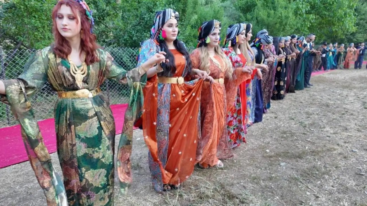 Aşiret düğünlerinin en renkli geleneği: Puşi