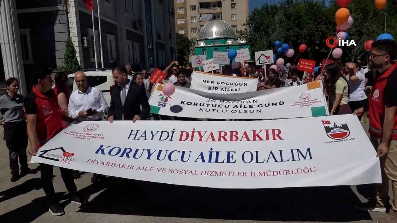 Diyarbakır’da ‘koruyucu aile’ yürüyüşü