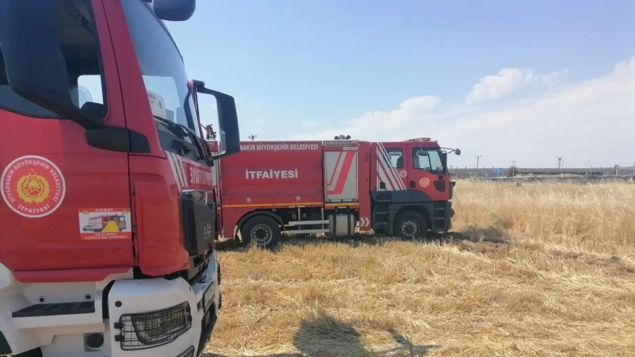 Diyarbakır’ın iki ilçesinde yanız yangını