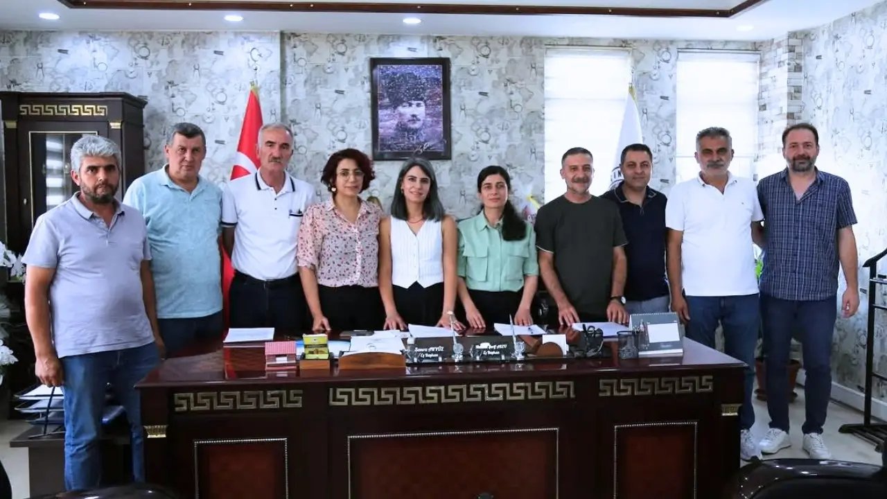 Çınar’da işçilere müjde: 3 yıllık TİS imzalandı
