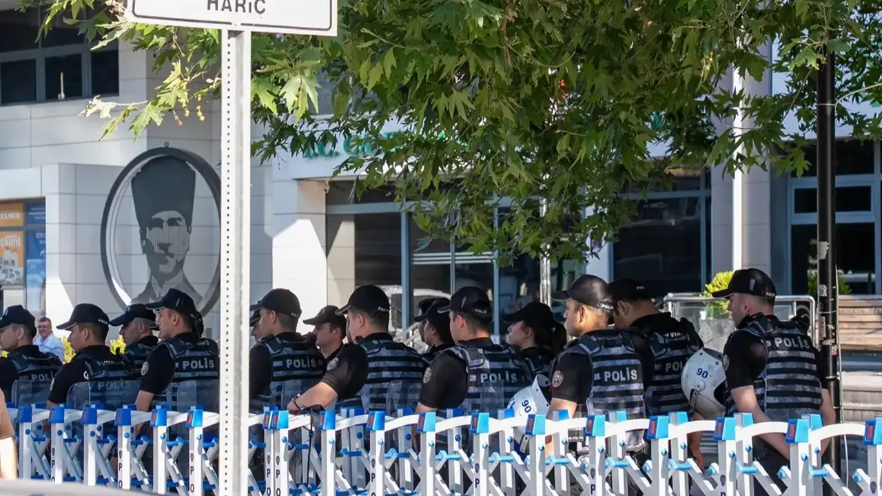 Çankaya Belediyesi’ne operasyon: Başkan gözaltında