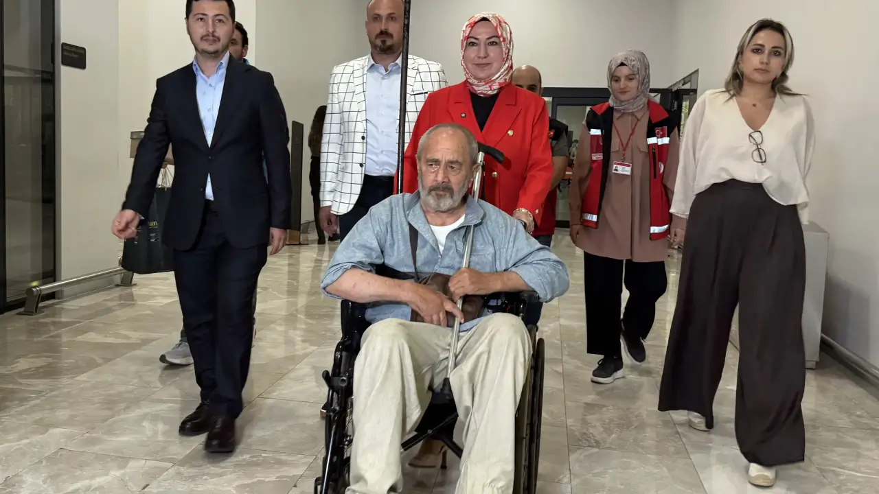 Mekke'de 40 yıl mahsur kalan Sivaslı adam Türkiye'ye döndü