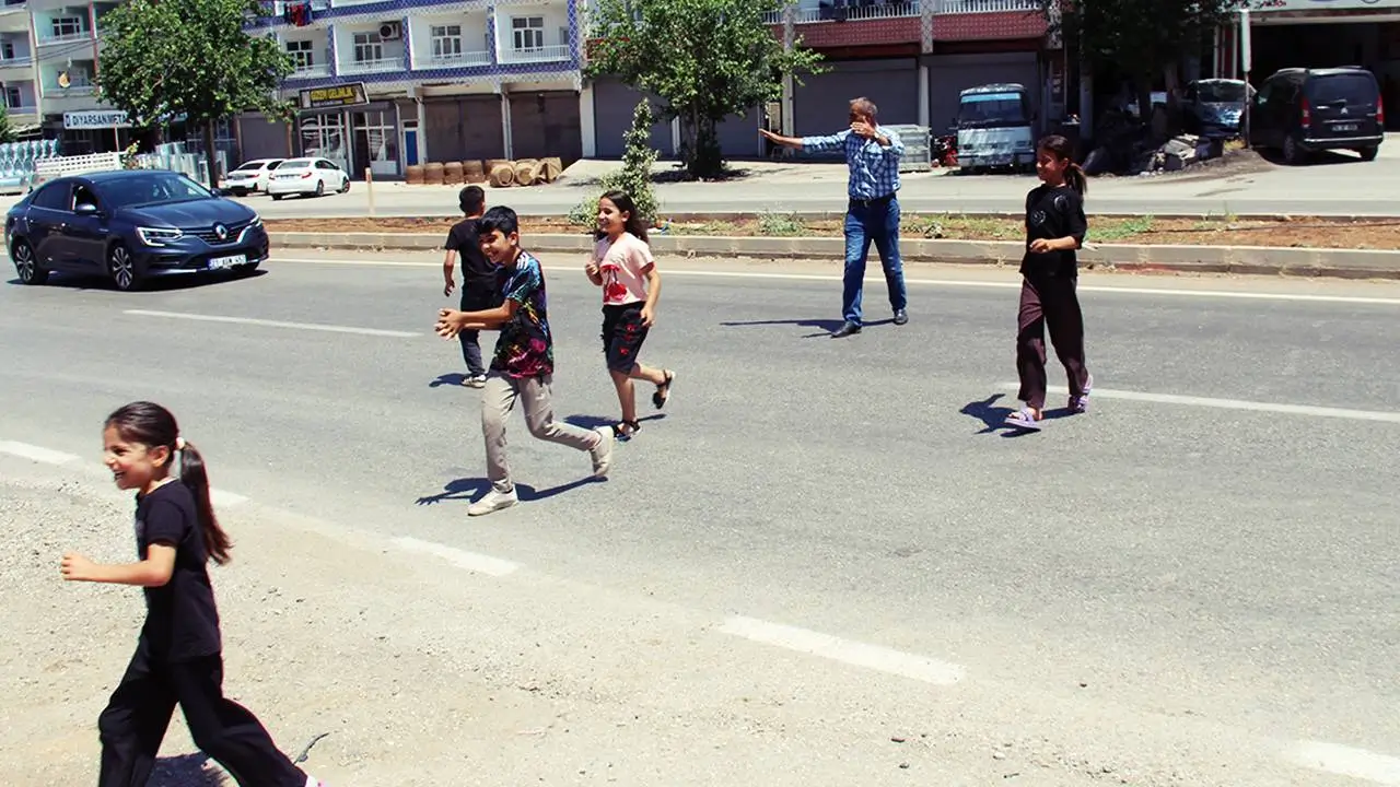 Diyarbakır-Mardin yolunda tehlikeli geçiş: Üst geçit hala yok