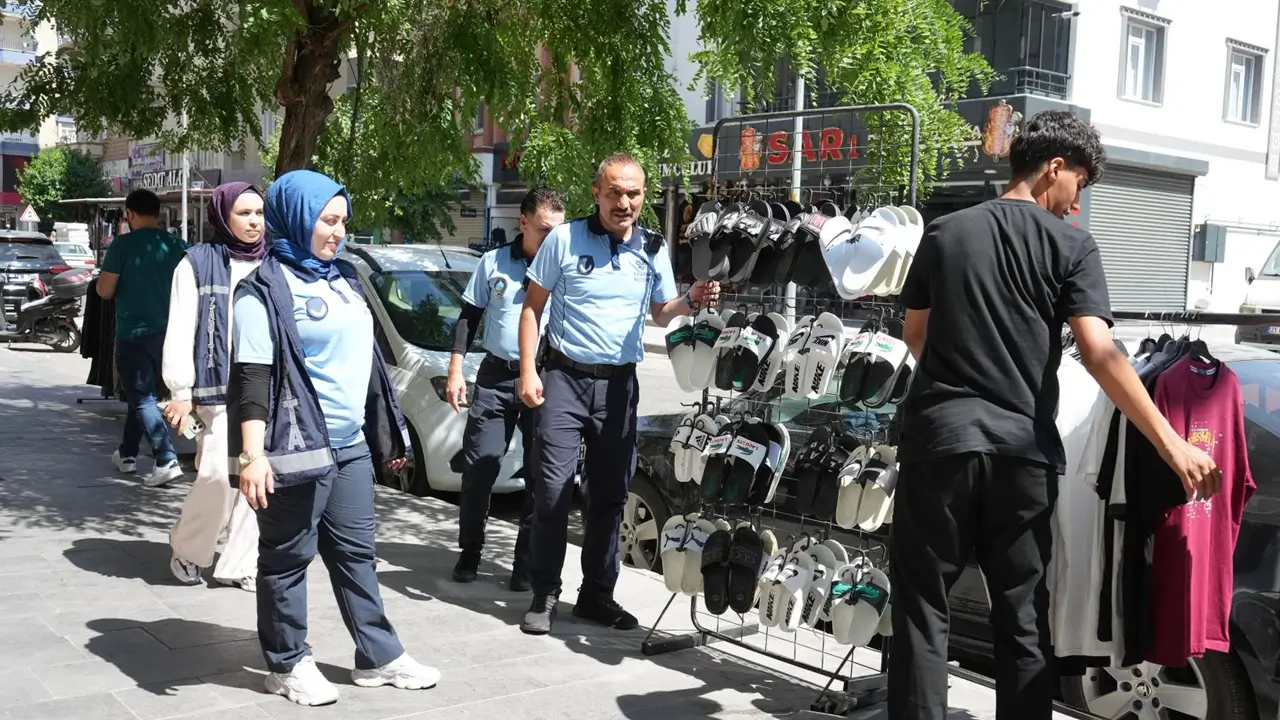 Diyarbakır’da kaldırım denetimi: Uymayana ceza
