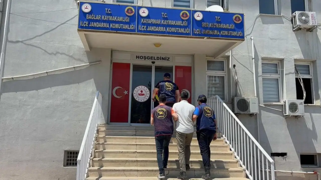 Diyarbakır'da aranan 137 kişi yakalandı