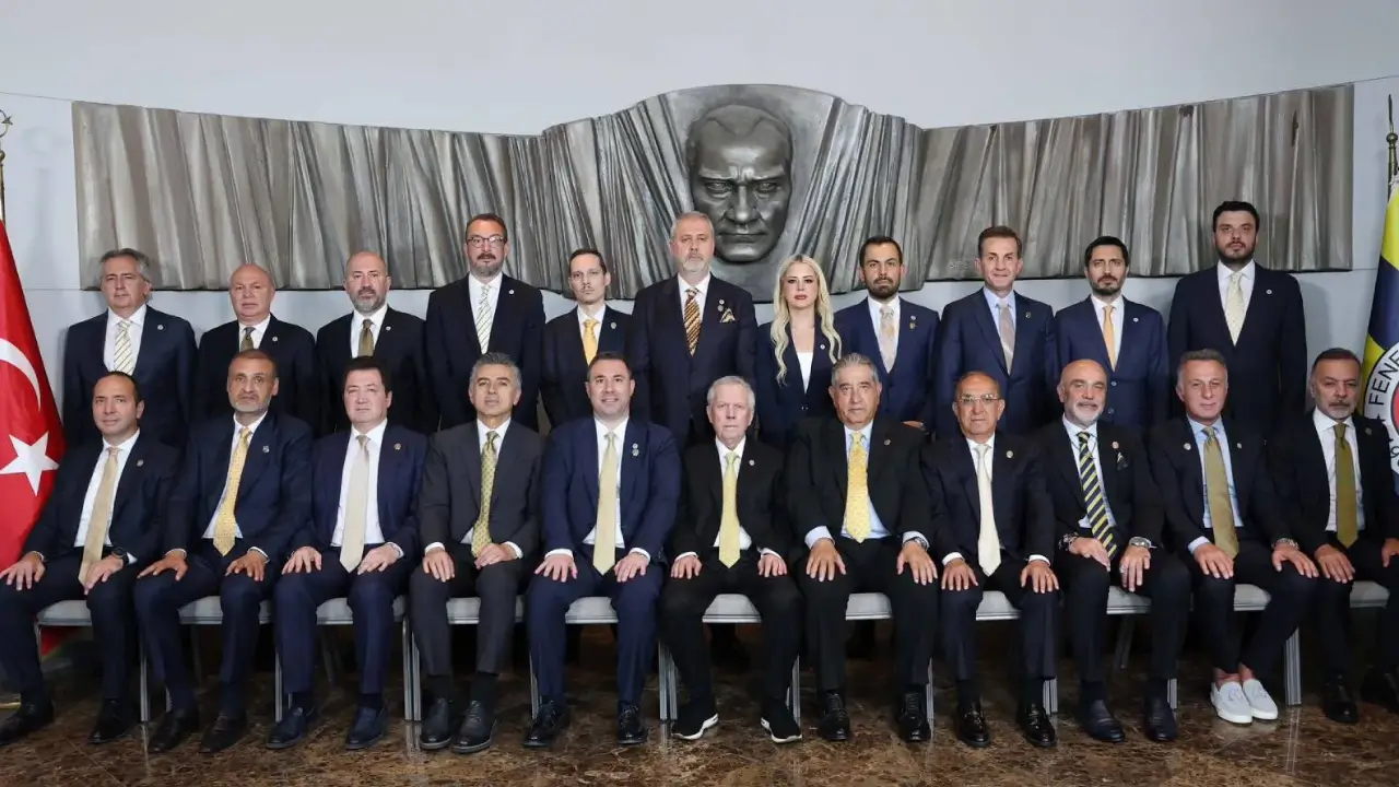 Fenerbahçe Futbol A.Ş.'de yeni yönetim belli oldu