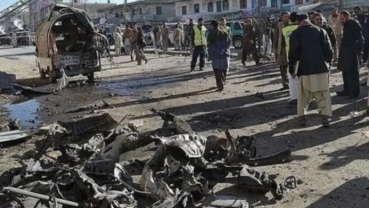 Pakistan’da patlama: 14 ölü, 24 yaralı