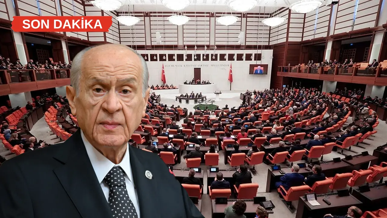Çerçeve yasa için ilk imzayı Bahçeli attı