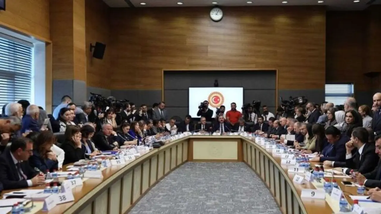 Yasa teklifi Adalet Komisyonu’ndan geçti