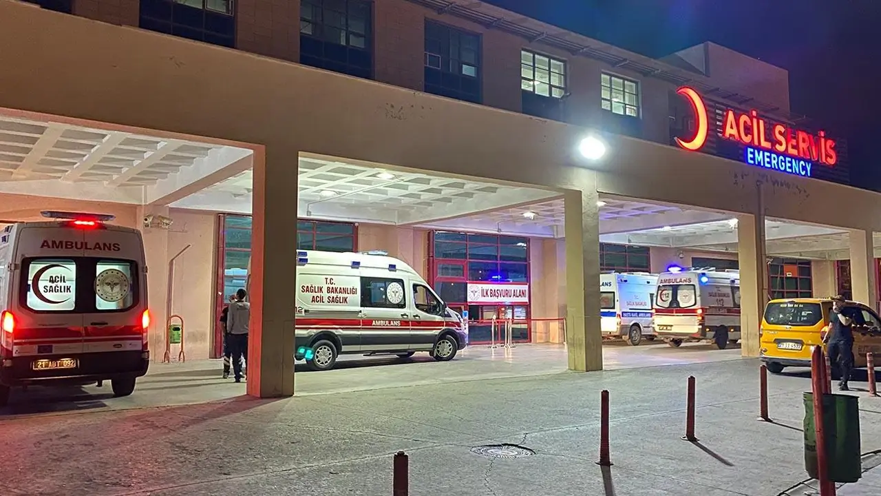 Diyarbakır’da yem makinesine sıkışan işçi hayatını kaybetti