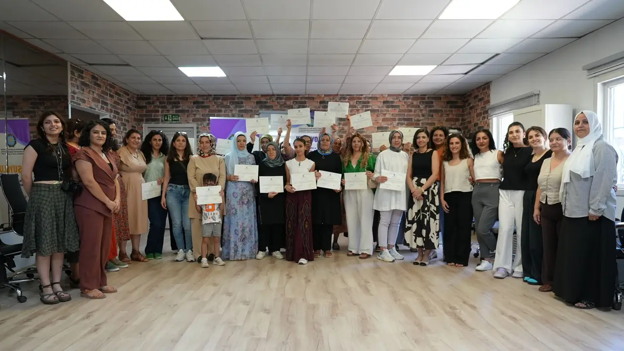 Diyarbakır’da 50 kadına epoksi ve klima-kombi bakımı eğitimi