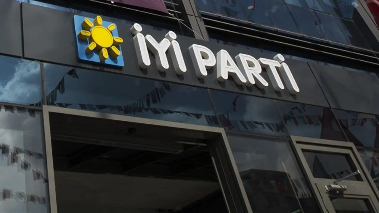 İyi Partide yaprak dökümü sürüyor: Vekil sayısı 27’ye düştü