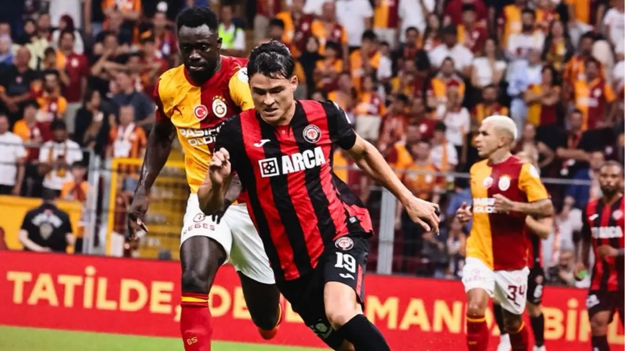 Son şampiyon Galatasaray sahasında 2 puan bıraktı