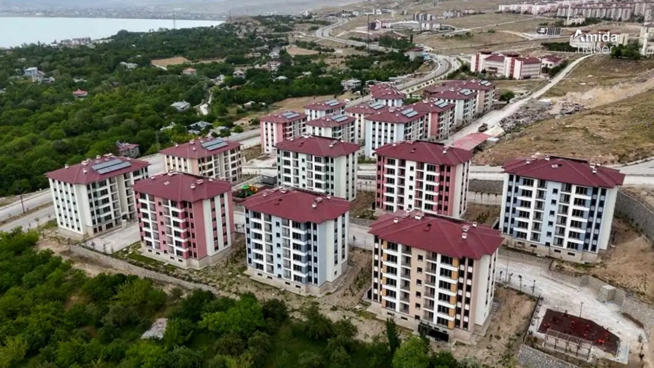 Van’da “İlk Evim Arsa” mağduriyeti: Binlerce kişi arsalarını bekliyor