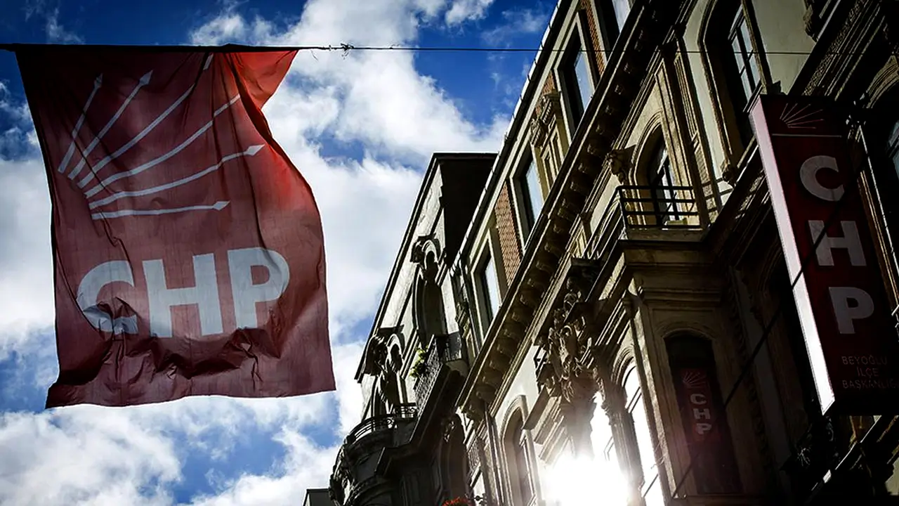 CHP’li başkan göreve iade edildi