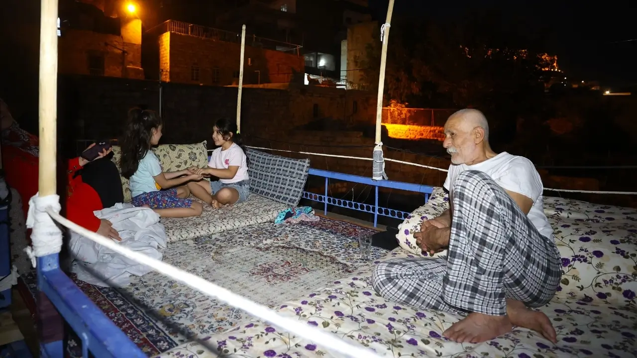 Yıldızların altında Mardin geceleri
