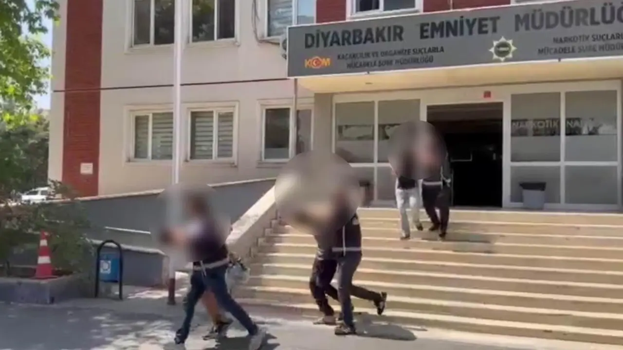 Diyarbakır’da el bombalı operasyon: 4 şüpheli tutuklandı