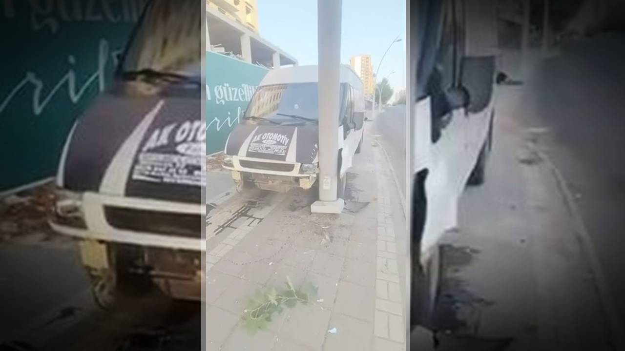 Diyarbakır’da minibüs elektrik direğine çarptı