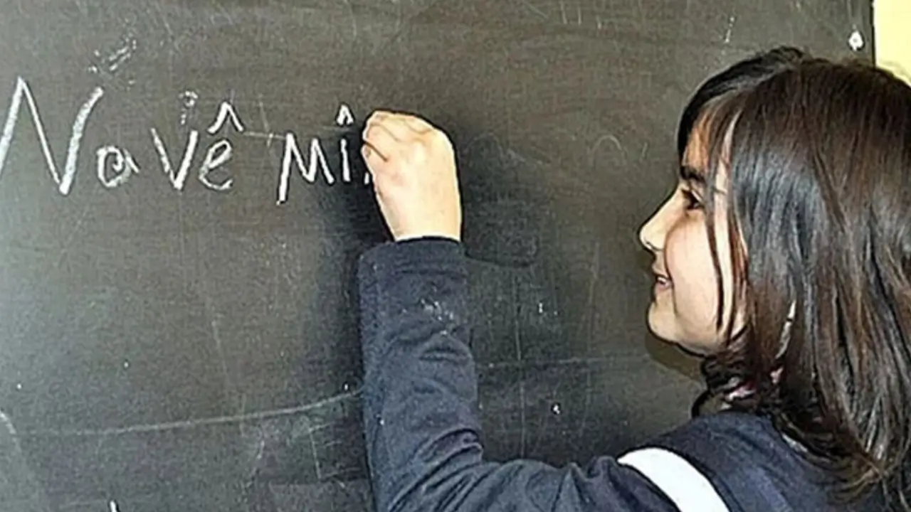 Suriye’de Kürtçe eğitim kararı: Okullarda ulusal dil olarak okutulacak