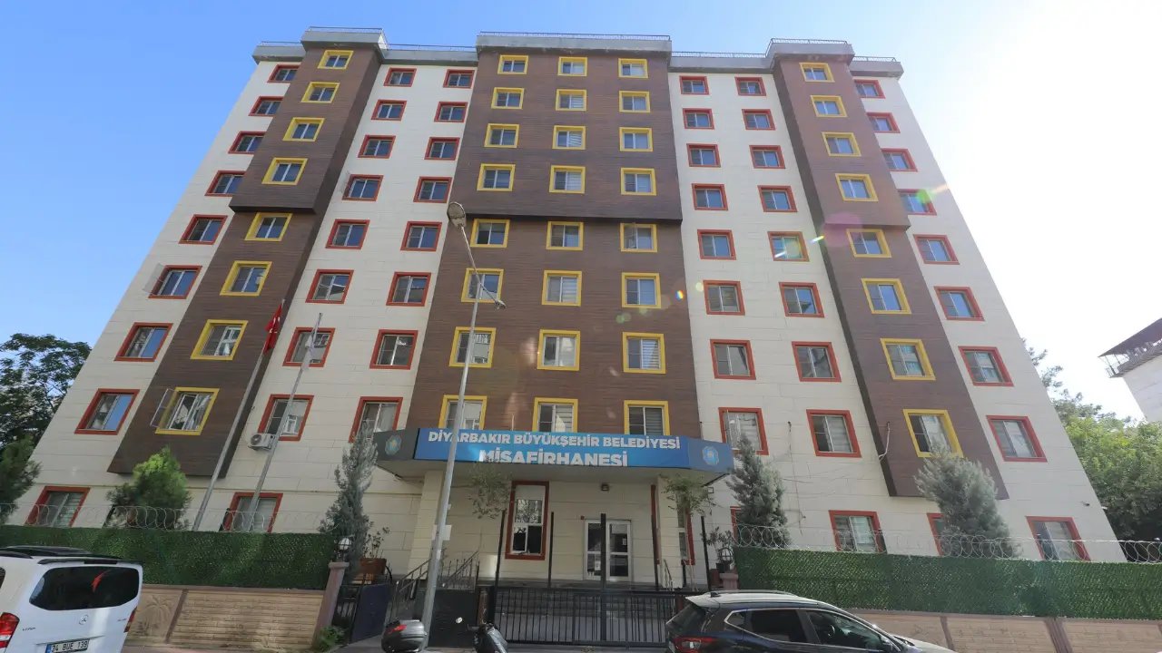 Diyarbakır’da öğrenciler için yurt başvuruları başladı