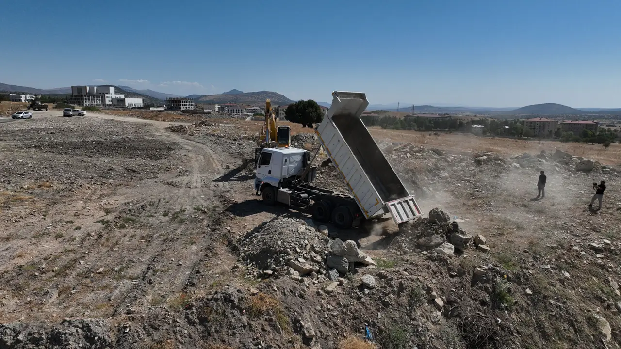 Diyarbakır’daki ‘vahşi çöp alanı’ rehabilite edildi: Park yapılacak