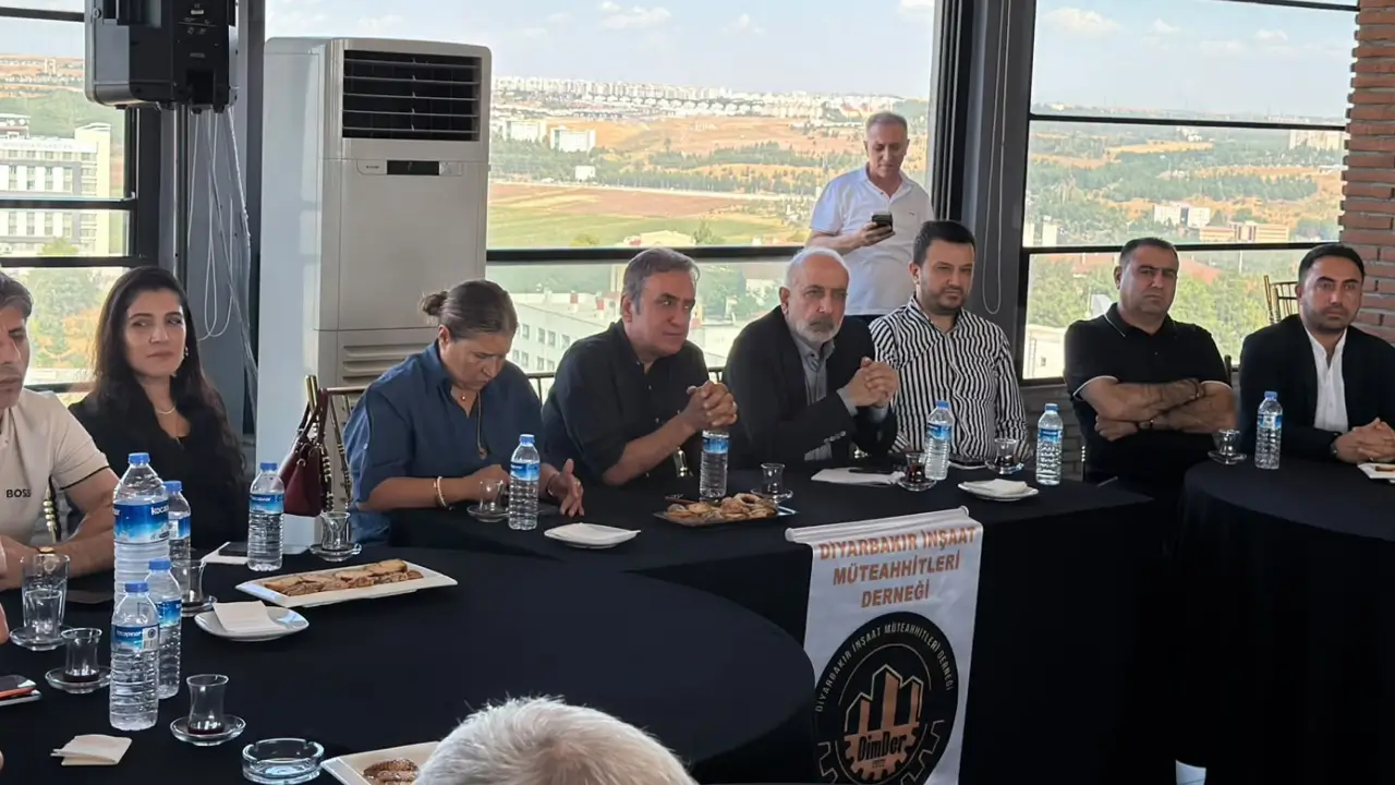 DİMDER’den seçim öncesi Mehmet Kaya’ya güçlü mesaj