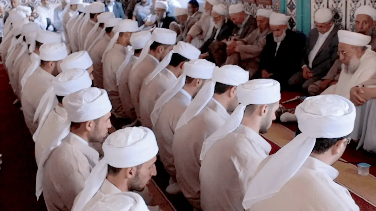 Mezhep/Cemaat kavgası mı, güç kavgası mı?