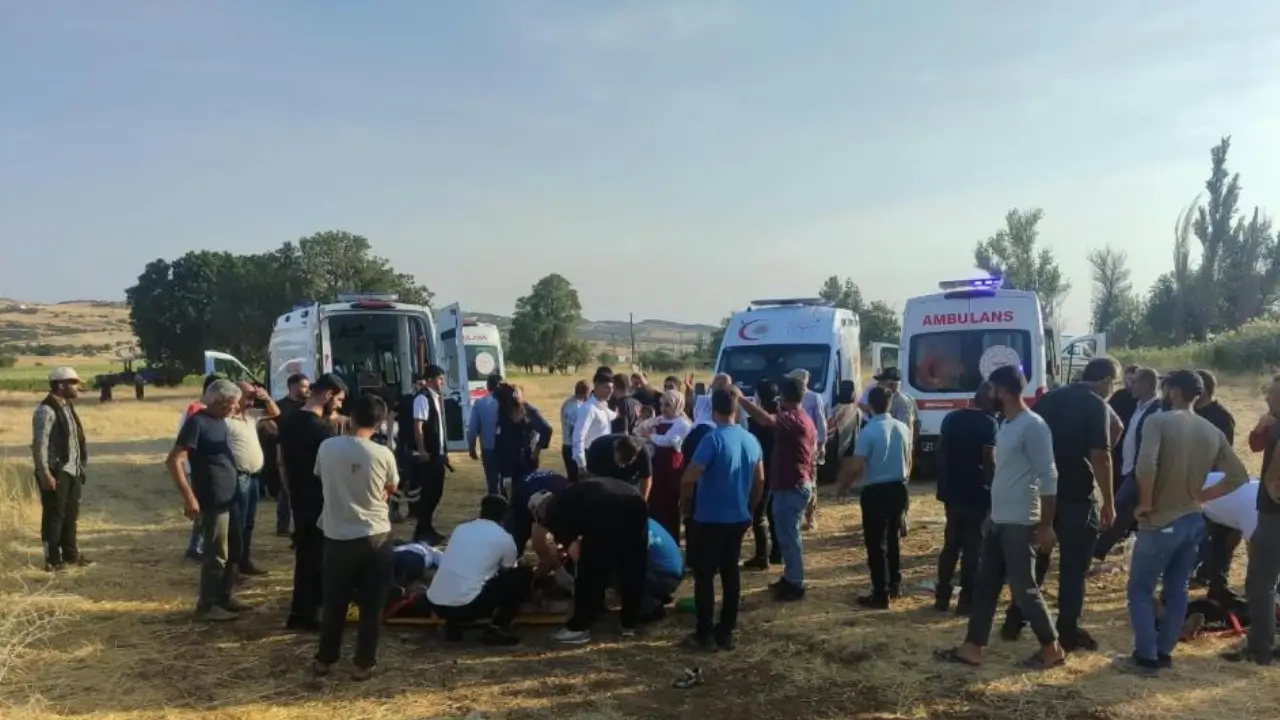 Diyarbakır'da kaza: 4'ü çocuk 9 yaralı