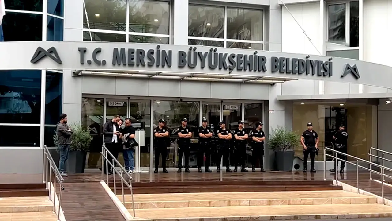 Mersin’de 13 ihale soruşturması: Vahap Seçer dahil 59 kişi gözaltında