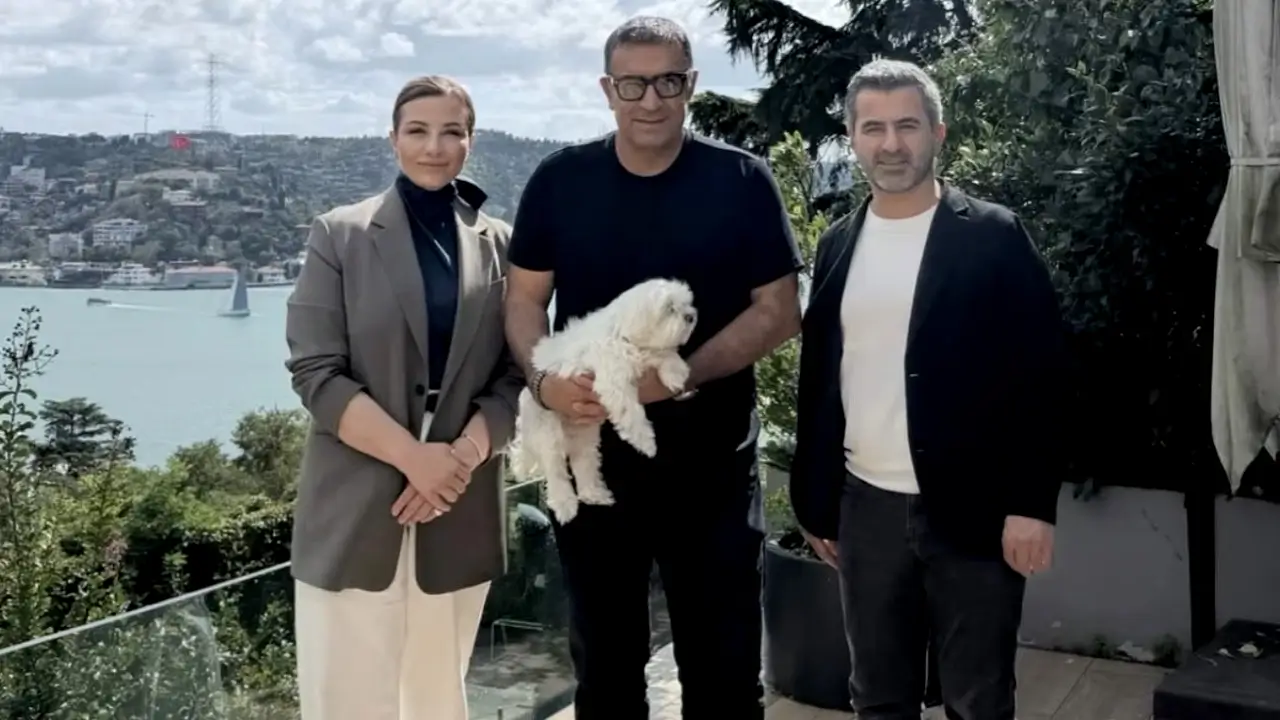 Ahmet Güneştekin’den ‘köpekli fotoğraf’ eleştirilerine yanıt