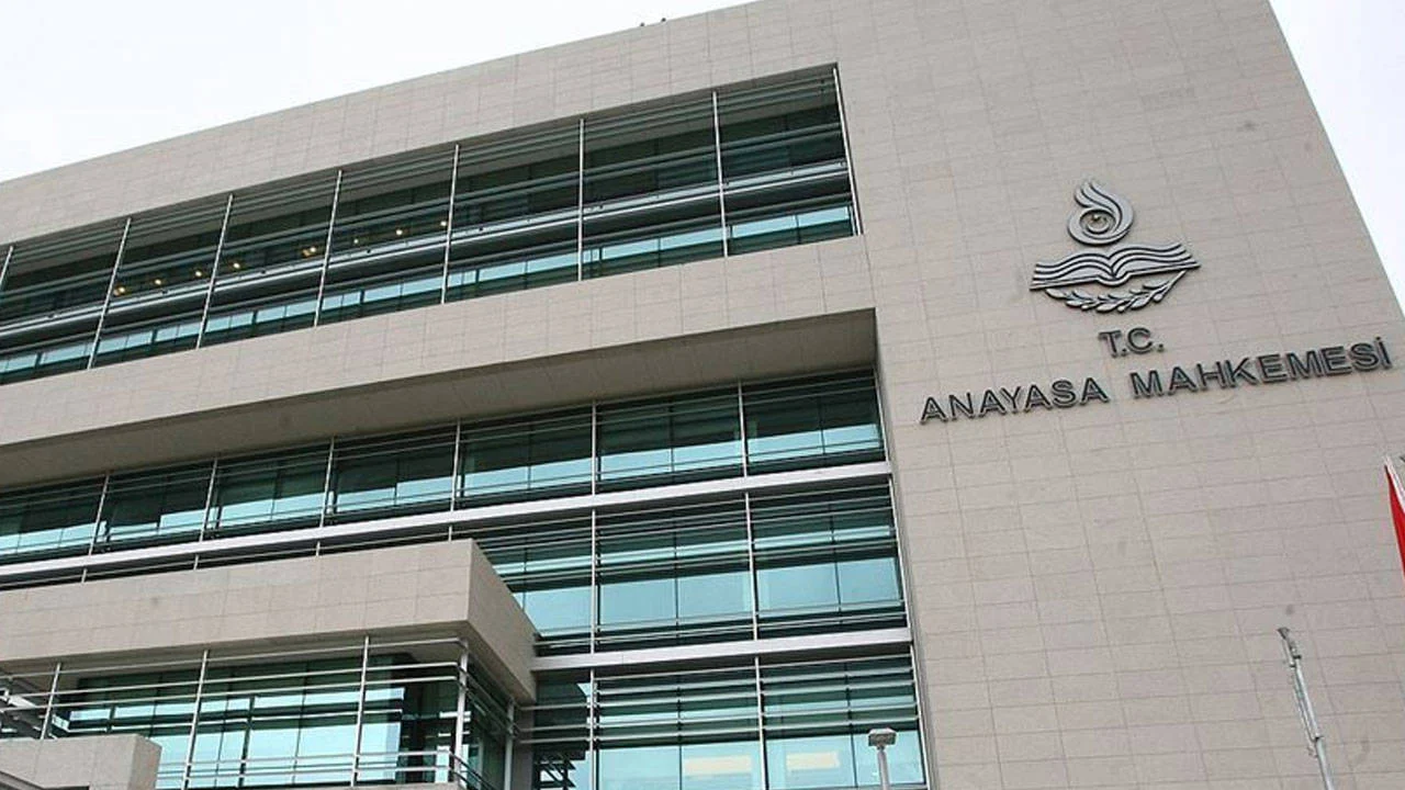 Van’da 5 yıl süren yasaklara AYM'den ihlal kararı