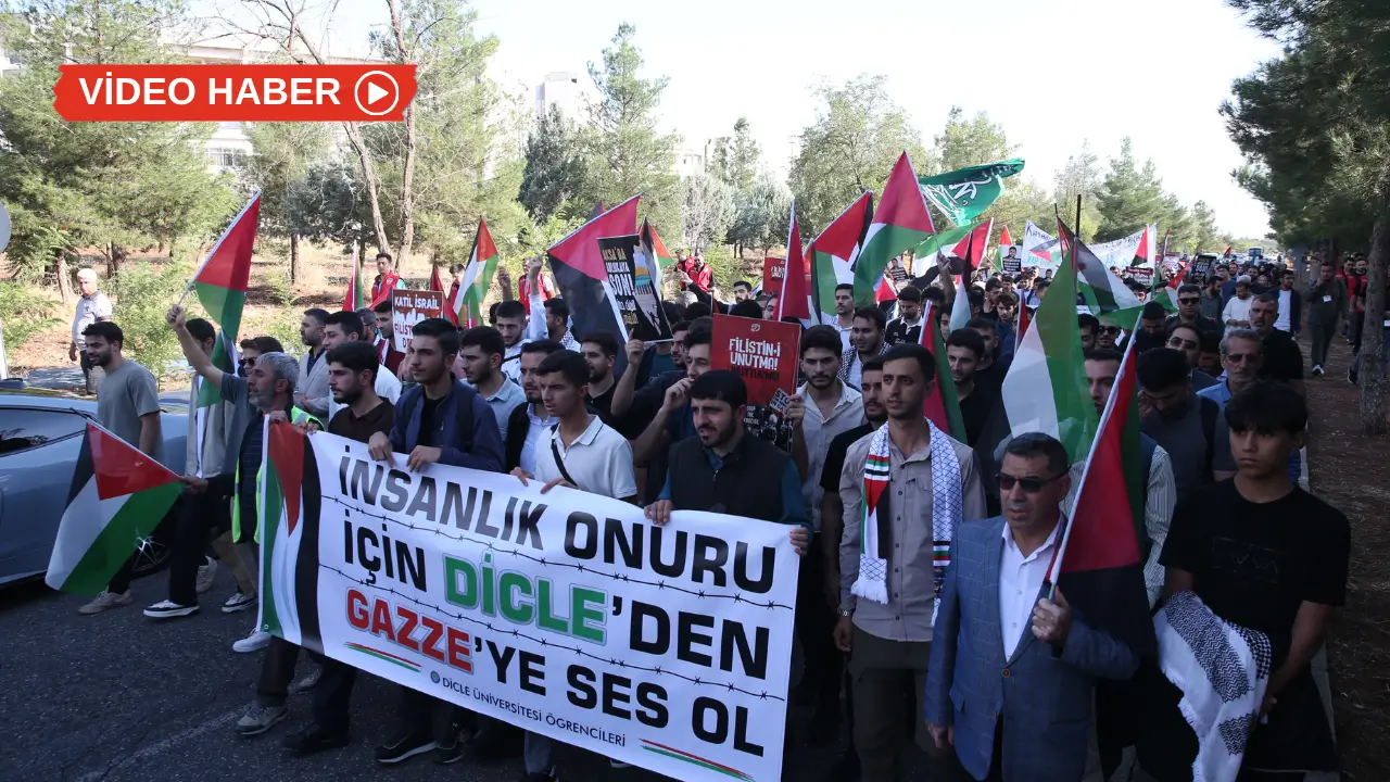 Diyarbakır’da öğrencilerden ‘Dicle’den Gazze’ye Vicdan Köprüsü’
