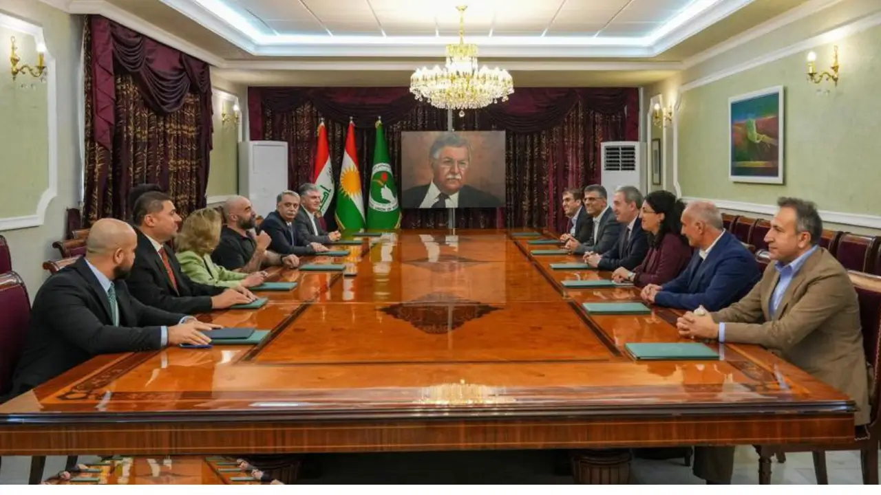 Bakırhan, YNK temsilcileriyle görüştü