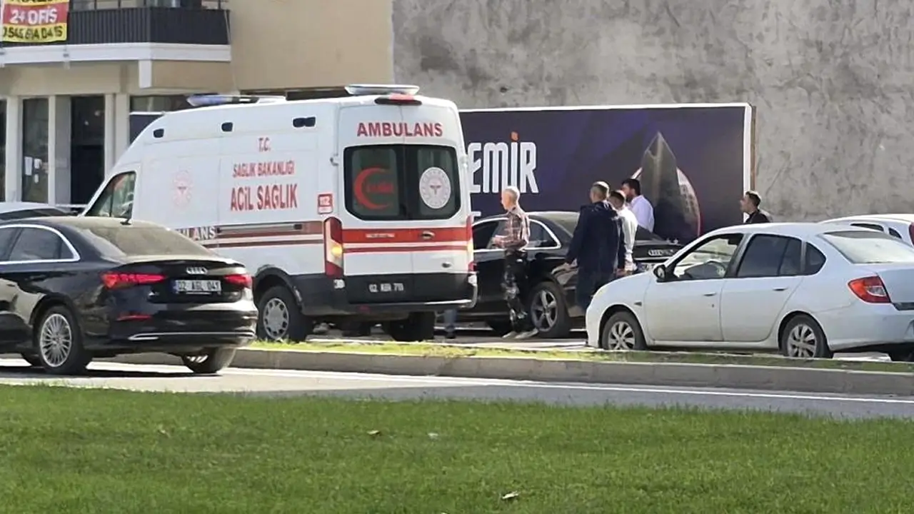 İnşaatta çalışan çocuk merdiven boşluğundan düştü