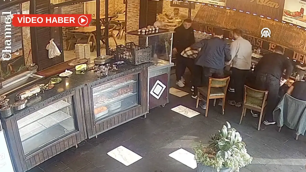 Diyarbakır’da lokanta çalışanı müşteriyi Heimlich manevrasıyla kurtardı